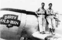 342nd FS Ace 'Jim' Benz and his crew chief Robert Firestone (Jim  Sterling collection).jpg (36261 bytes)